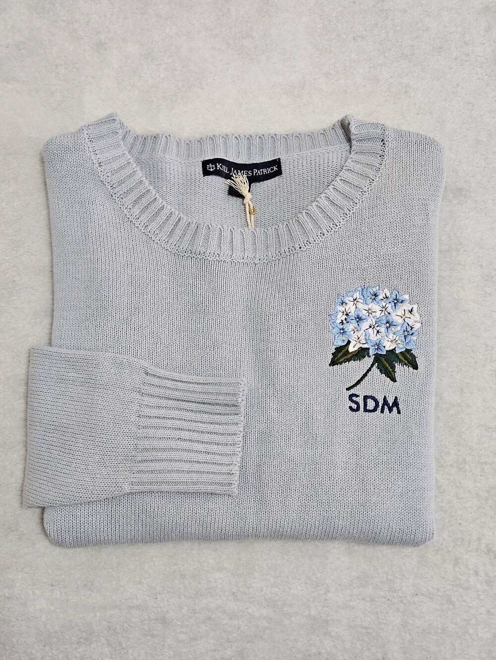 NEW Kiel James Patrick Hydrangea Embroidered Monogram Sweater Size S